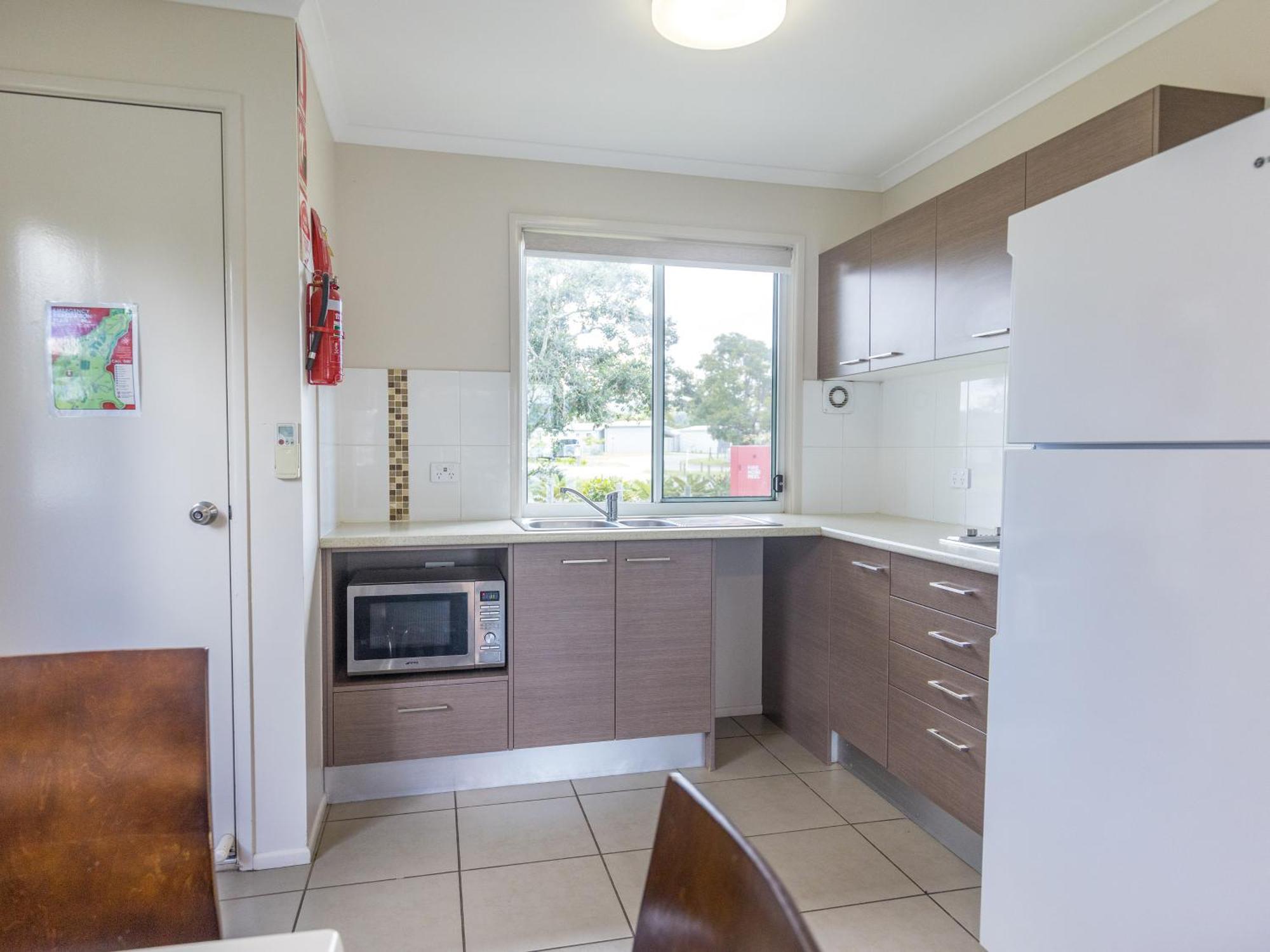 Nrma Lake Somerset Holiday Park Kilcoy Habitación foto
