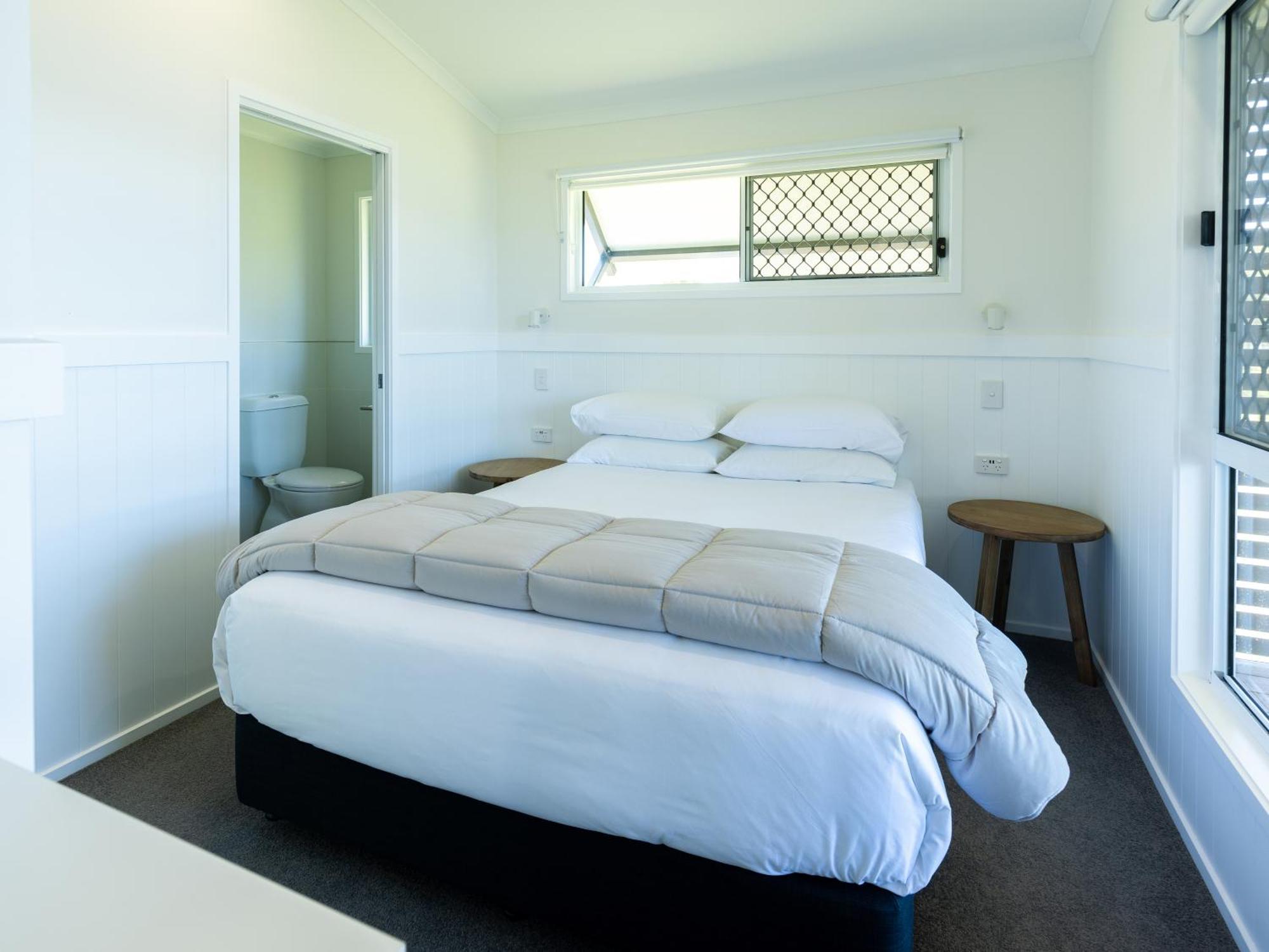 Nrma Lake Somerset Holiday Park Kilcoy Habitación foto