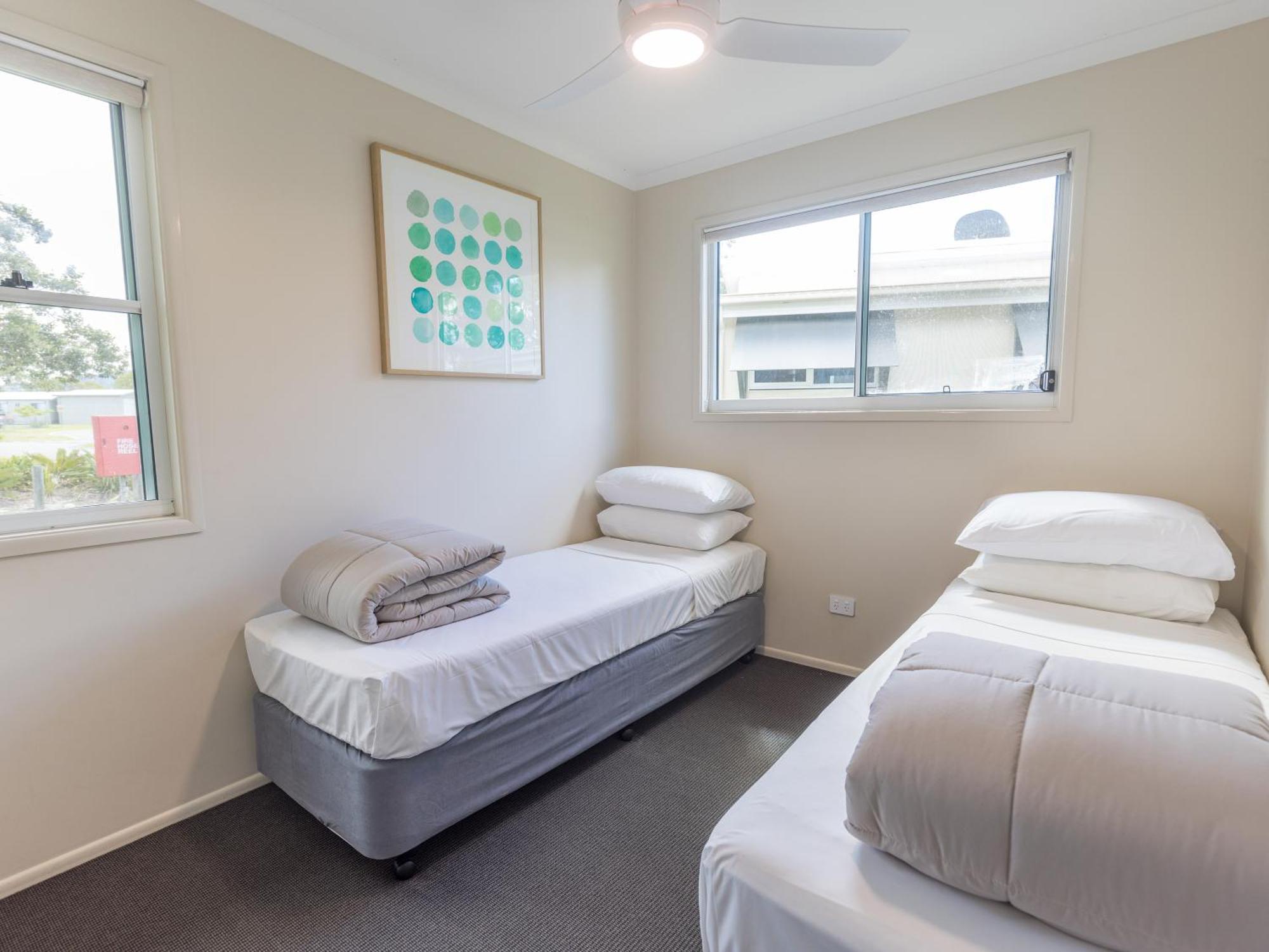 Nrma Lake Somerset Holiday Park Kilcoy Habitación foto